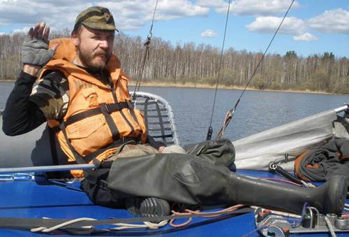 Aleksei Sigaev - Retrato con catamarán