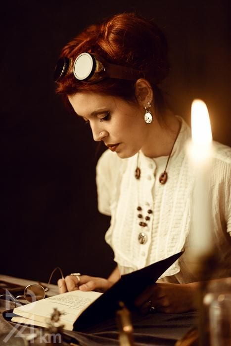 II Maratón de Fotos El Costurero Real (3) - Foto de Gala Martinez - Steampunk Joyería fina de Decimononic
