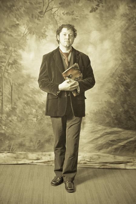 Mike Perschon (también conocido como Steampunk Scholar)