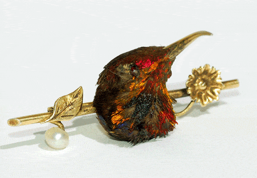 Imagen cortesía de Rowan & Rowan - Broche de colibrí