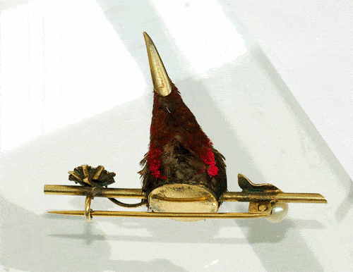 Imagen cortesía de Rowan & Rowan - Broche de colibrí